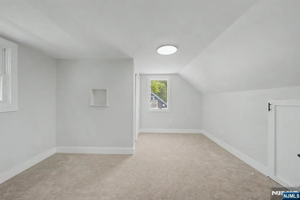 19 Ferndale Road Wayne, NJ 07470