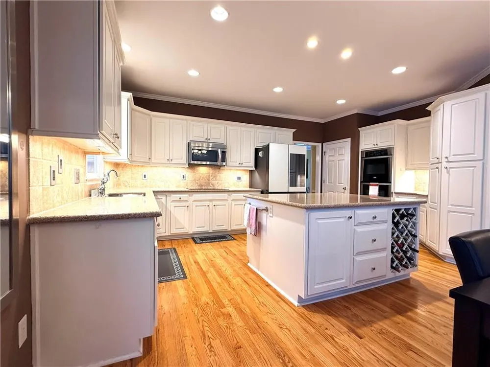 2667 Dunhaven Court Snellville, GA 30078