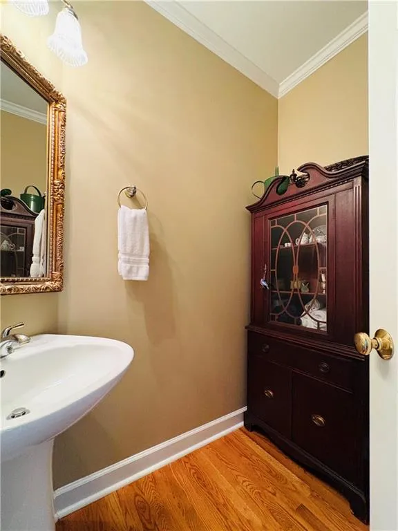 2667 Dunhaven Court Snellville, GA 30078