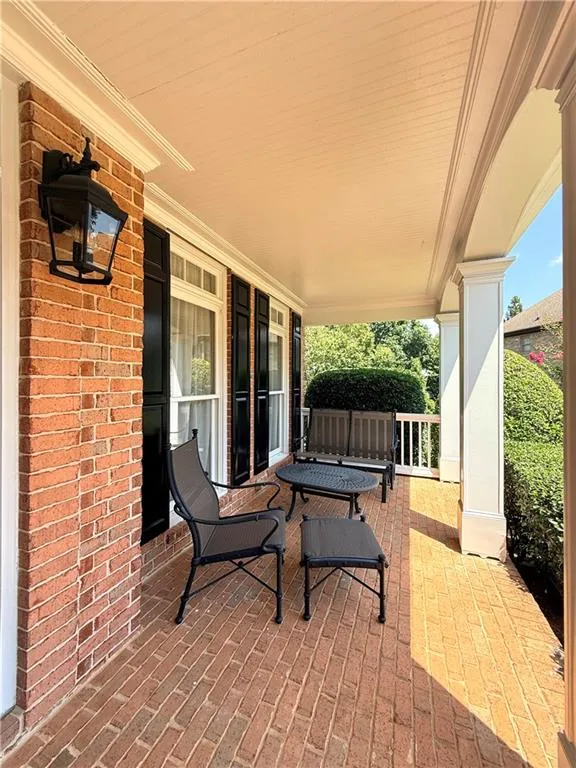2667 Dunhaven Court Snellville, GA 30078