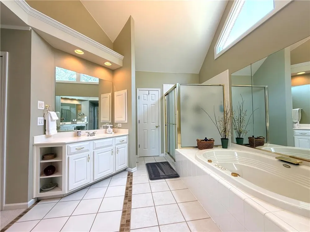 2667 Dunhaven Court Snellville, GA 30078