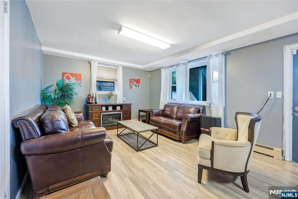 12 Lois Avenue Clifton, NJ 07014