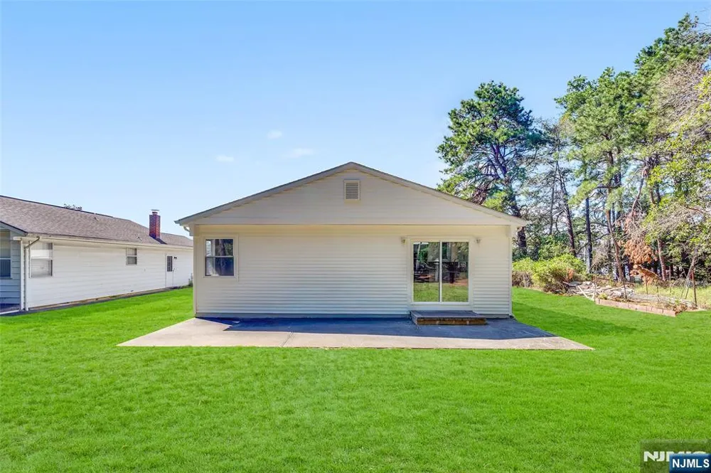 47 Doral Drive Toms River, NJ 08757