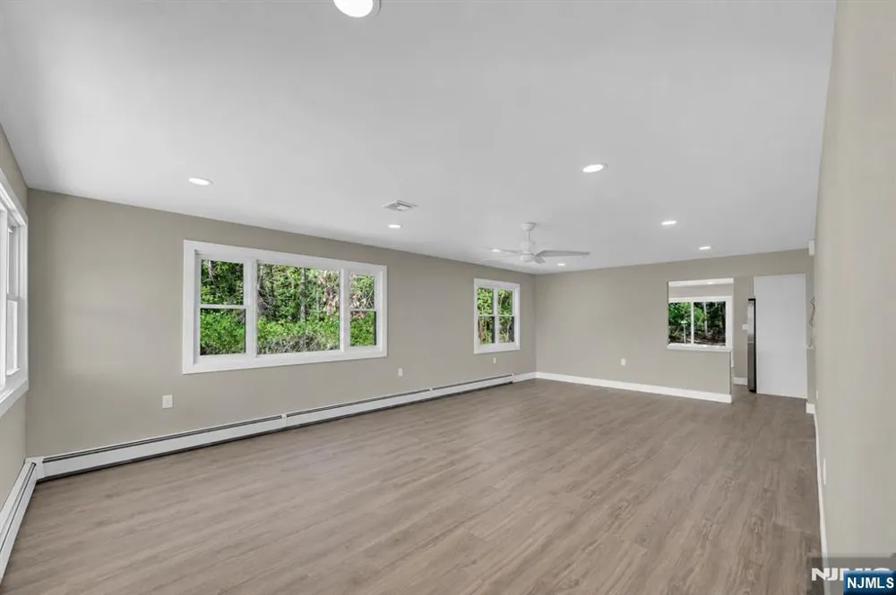 47 Doral Drive Toms River, NJ 08757