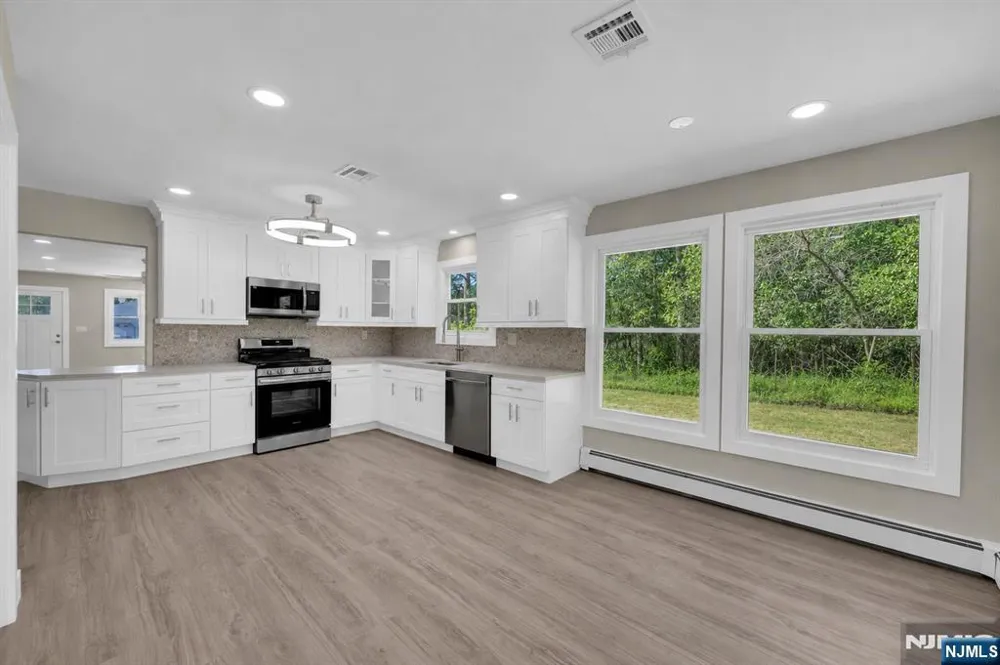 47 Doral Drive Toms River, NJ 08757