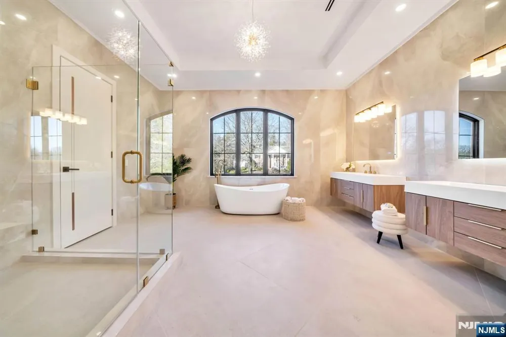28 Ellens Way Alpine, NJ 07620
