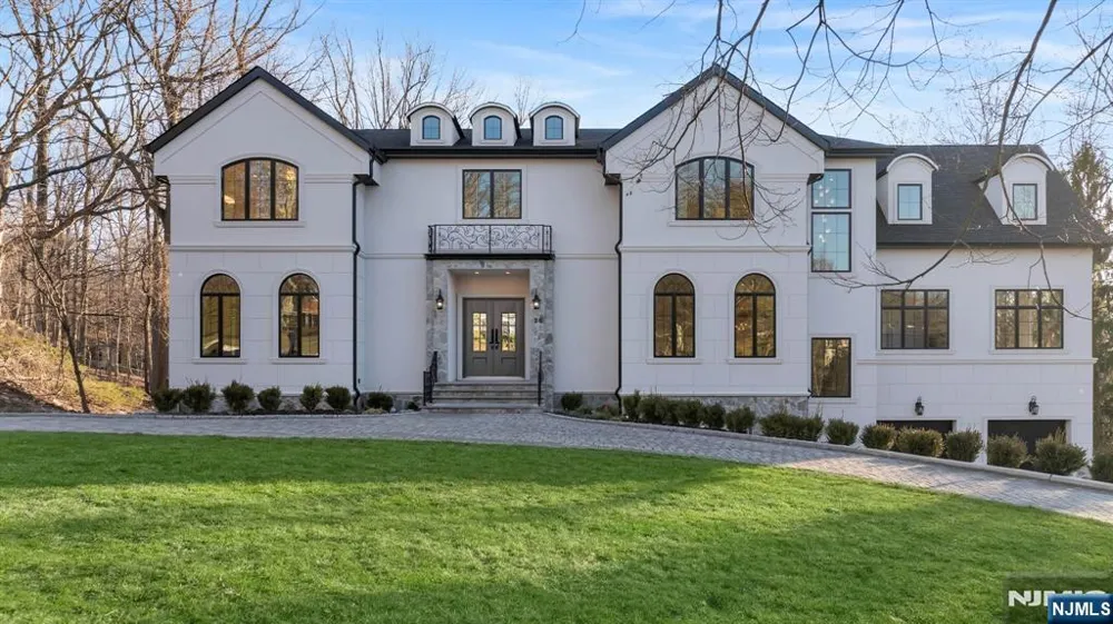 28 Ellens Way Alpine, NJ 07620
