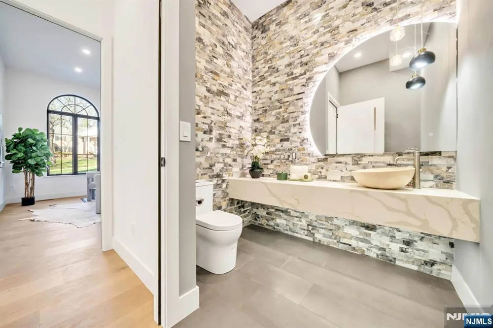 28 Ellens Way Alpine, NJ 07620