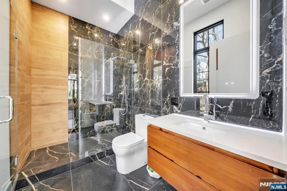 28 Ellens Way Alpine, NJ 07620
