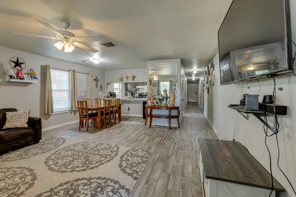 4820 Fellows Lane Dallas, TX 75216