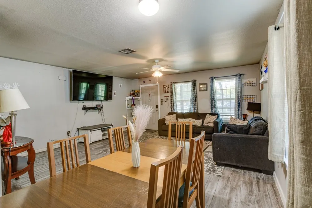4820 Fellows Lane Dallas, TX 75216