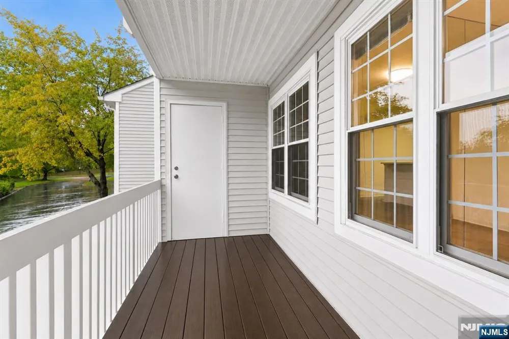 25 Markham Circle Englewood, NJ 07631