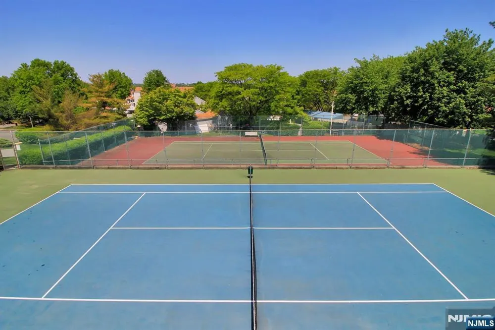 25 Markham Circle Englewood, NJ 07631