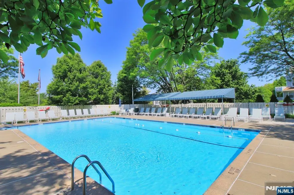 25 Markham Circle Englewood, NJ 07631