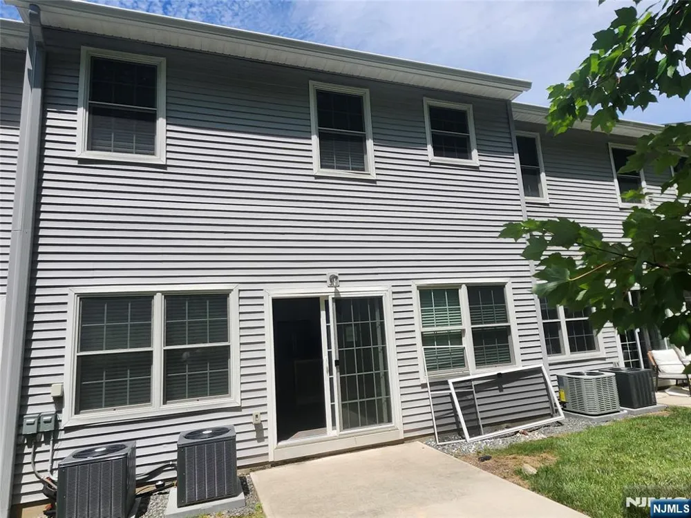 65 Halina Lane Butlerugh, NJ 07405