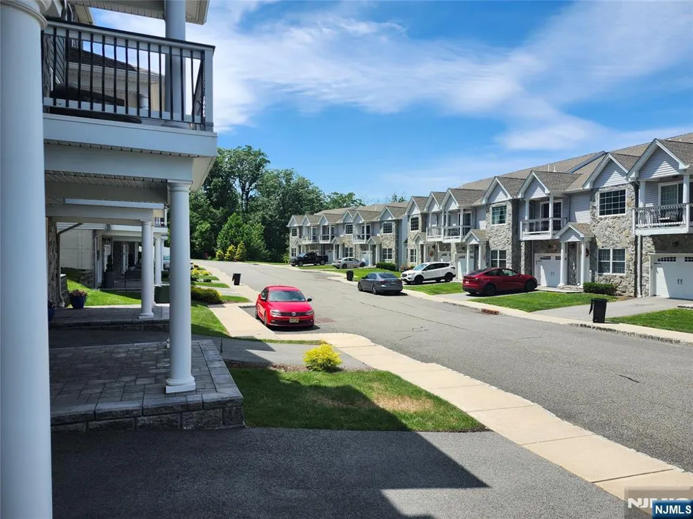 65 Halina Lane Butlerugh, NJ 07405