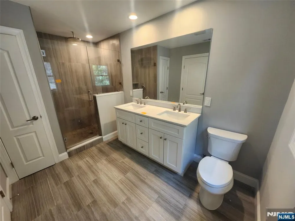 65 Halina Lane Butlerugh, NJ 07405