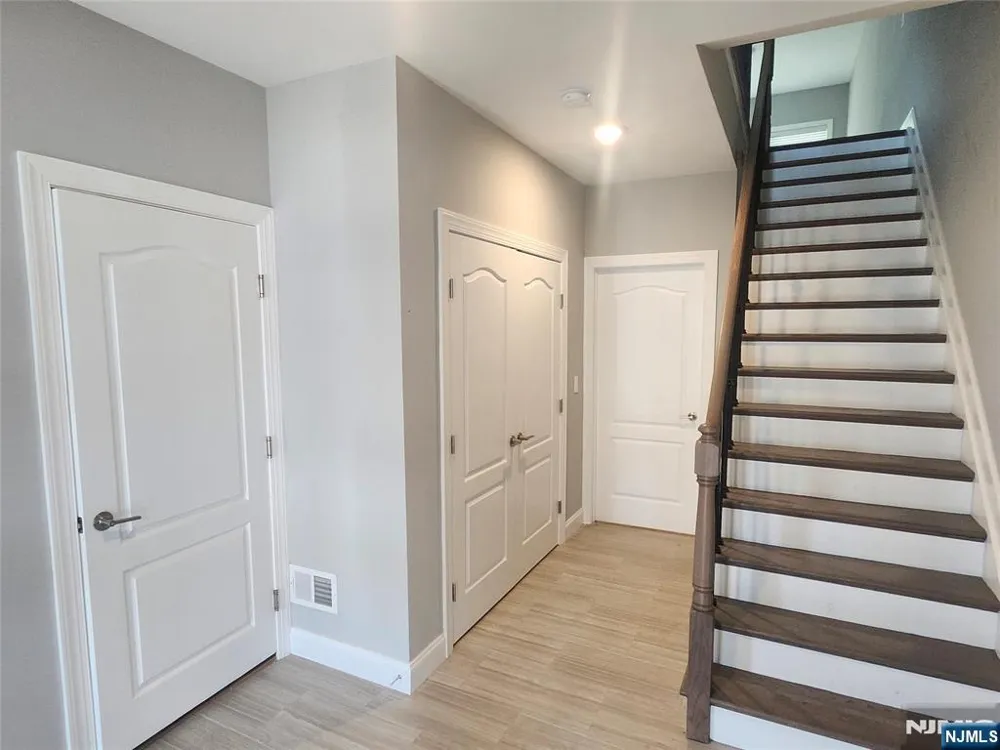 65 Halina Lane Butlerugh, NJ 07405