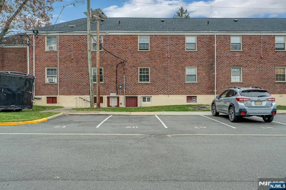 1267 Anderson Avenue 16 Fort Lee, NJ 07024