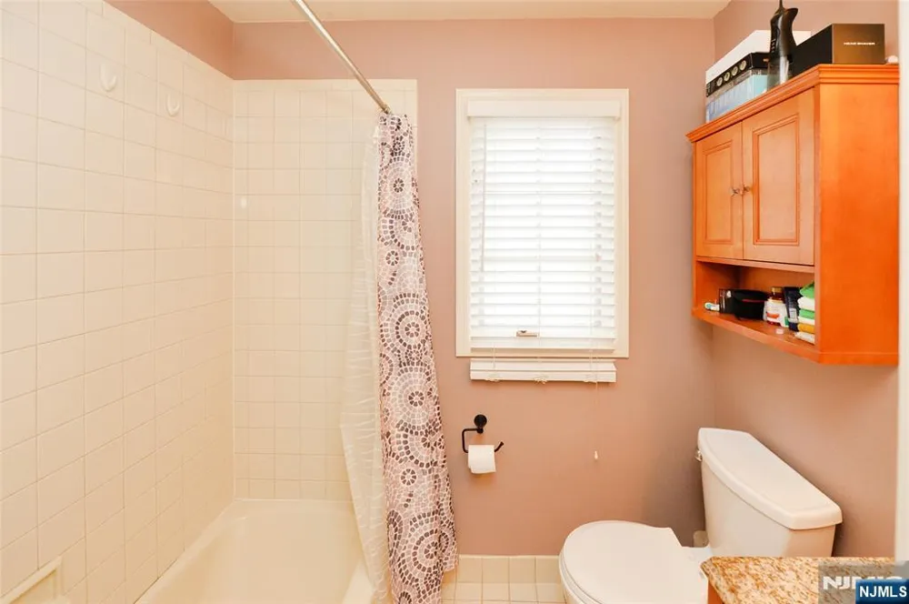 27 Tanager Court Wayne, NJ 07470