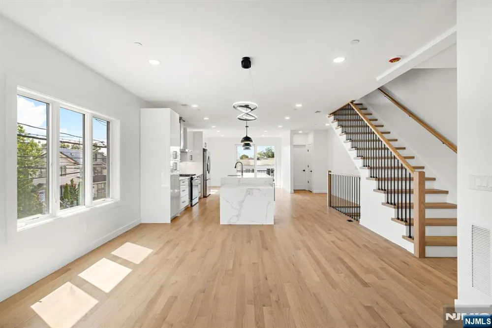 503 Saint Pauls Avenue Cliffside Park, NJ 07010