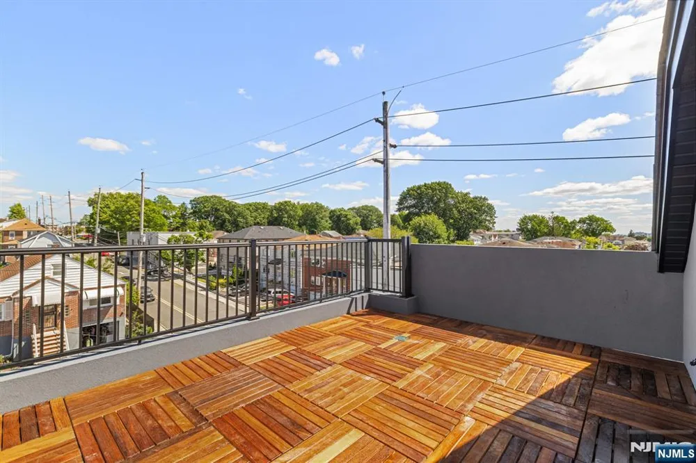 503 Saint Pauls Avenue Cliffside Park, NJ 07010