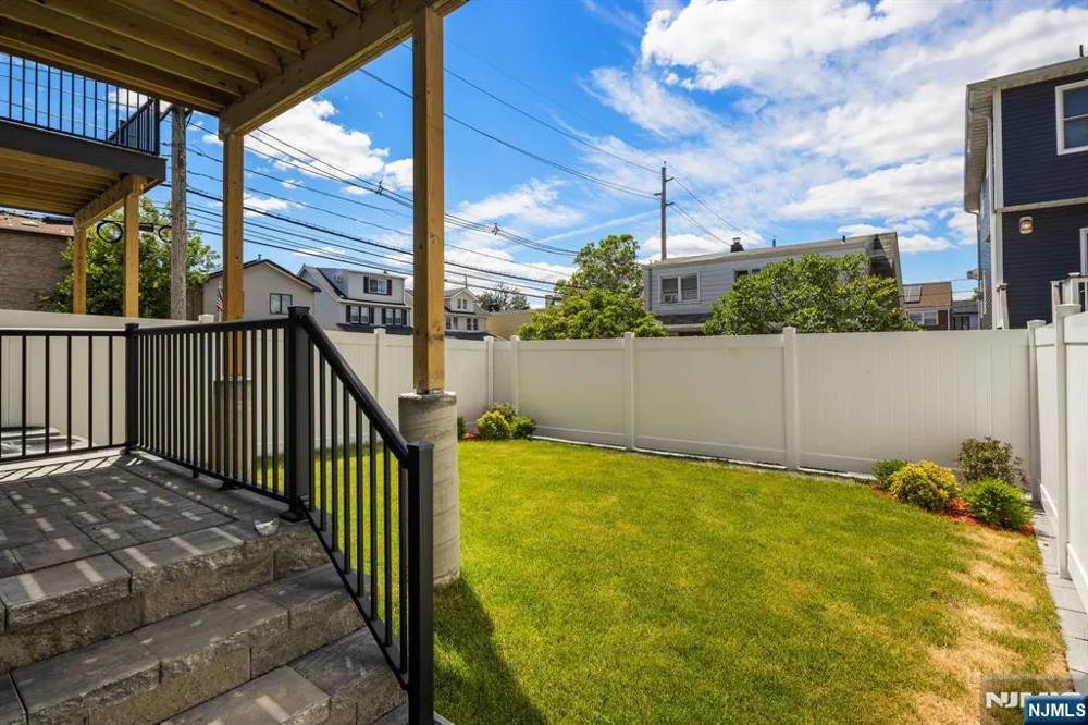 503 Saint Pauls Avenue Cliffside Park, NJ 07010