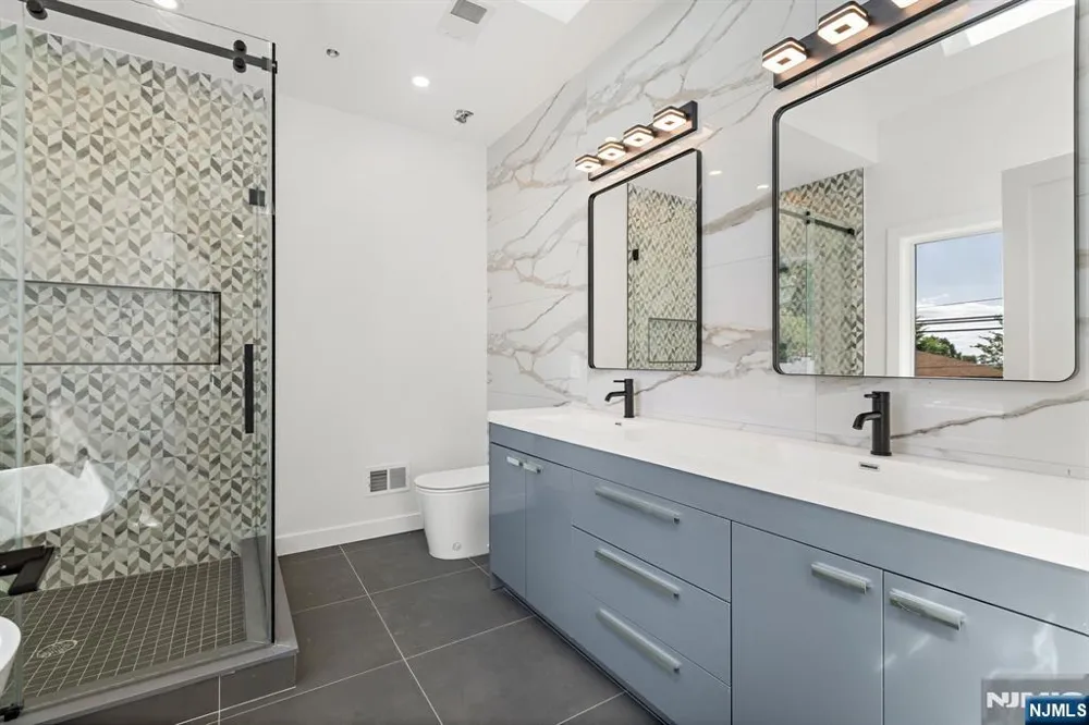 503 Saint Pauls Avenue Cliffside Park, NJ 07010