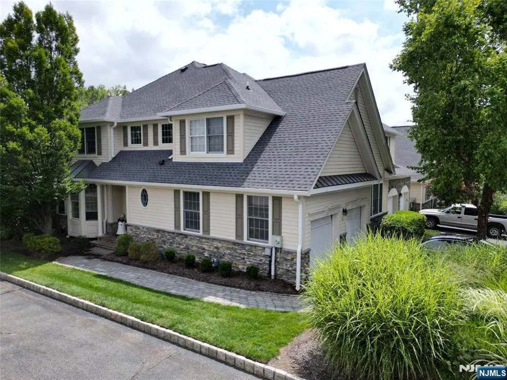 6 Schindler Court Upper Saddle River, NJ 07458