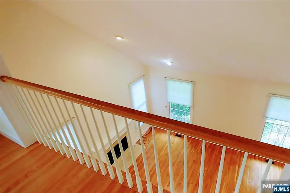 6 Schindler Court Upper Saddle River, NJ 07458