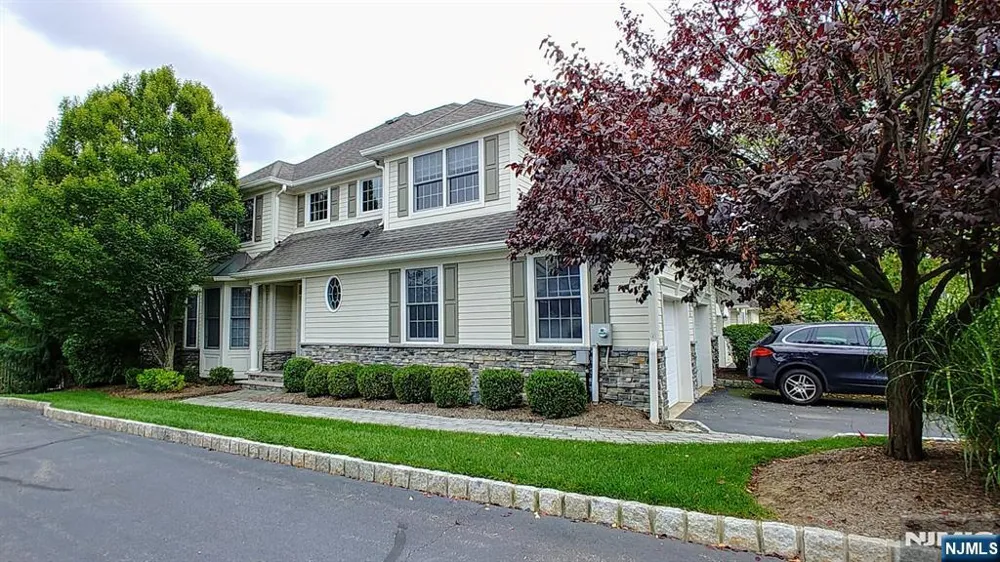 6 Schindler Court Upper Saddle River, NJ 07458