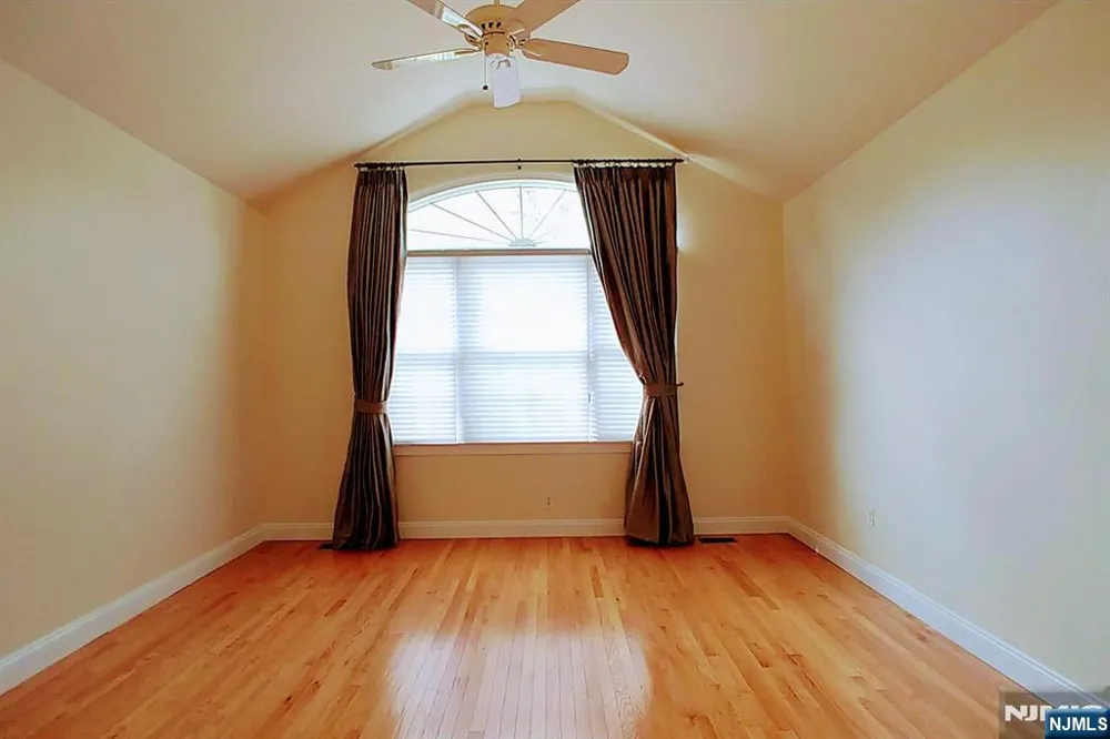 6 Schindler Court Upper Saddle River, NJ 07458