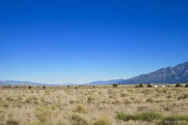 412 Camino Del Rey Crestone, CO 81131
