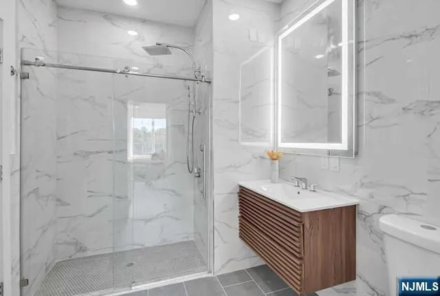 35 Jefferson Avenue 302 Westwood, NJ 07675