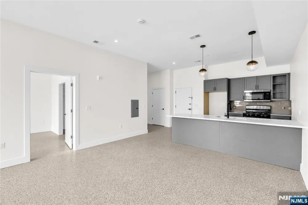 127 South Avenue 201 Passaic, NJ 07055