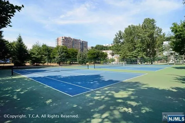 403B Nelson Court Edgewater, NJ 07020