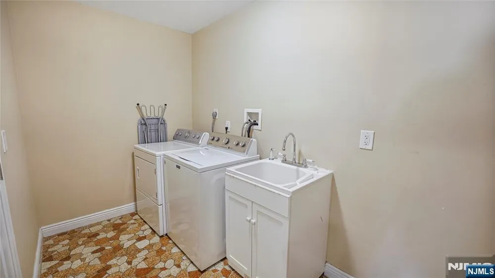 58 Wilson Street 2 Little Ferry, NJ 07643