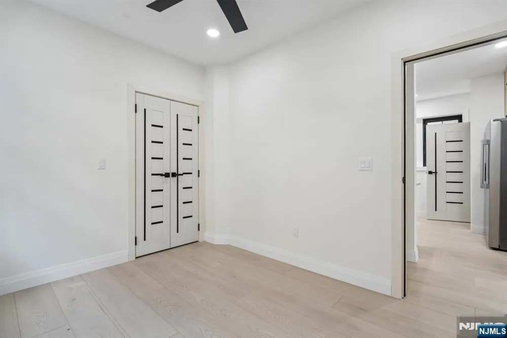 423 Aurora Avenue 1 Cliffside Park, NJ 07010