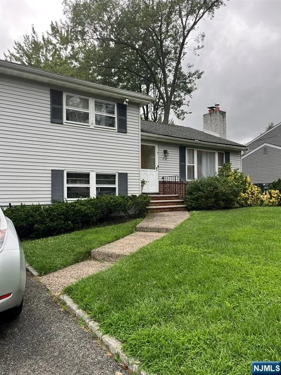 17-10 Radburn Road Fair Lawn, NJ 07410