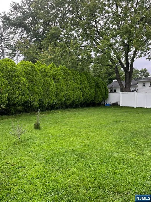 17-10 Radburn Road Fair Lawn, NJ 07410