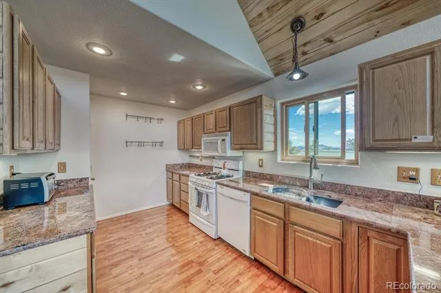 229 Ladigo Lane Hartsel, CO 80449