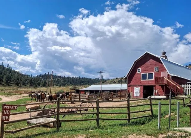609 Eiger Road Livermore, CO 80536