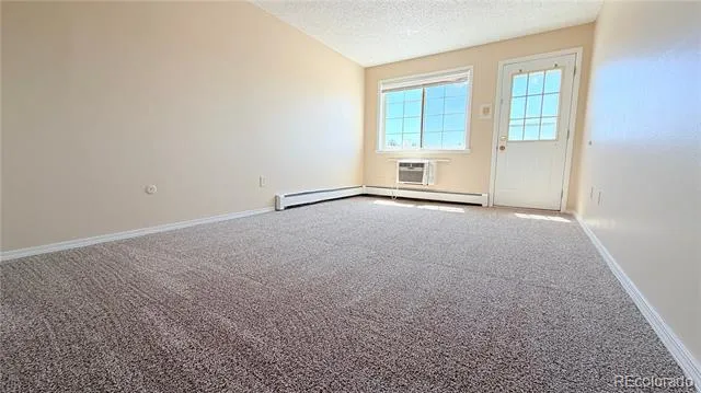 1064 Chambers Court #207 Aurora, CO 80011