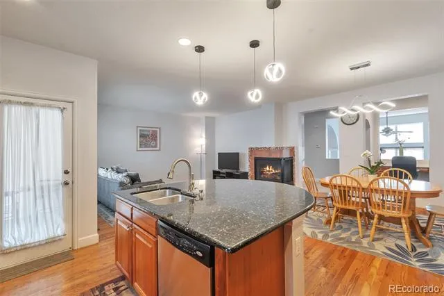 3771 S Dayton Street Aurora, CO 80014