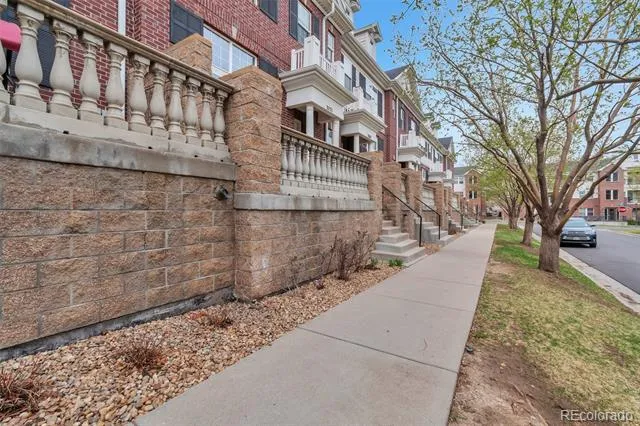 3771 S Dayton Street Aurora, CO 80014