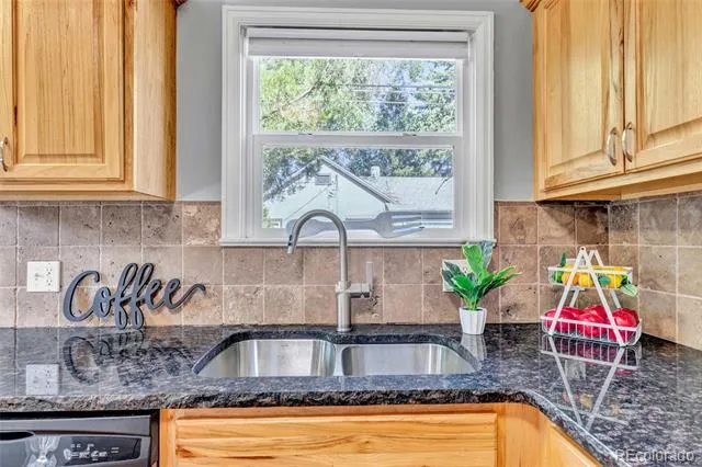 1617 E Kiowa Street Colorado Springs, CO 80909
