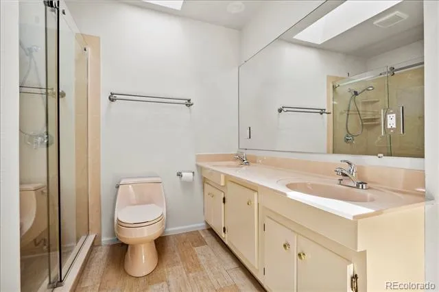 8017 E Geddes Avenue Centennial, CO 80112