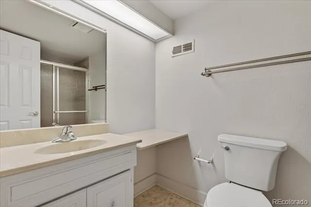 8017 E Geddes Avenue Centennial, CO 80112
