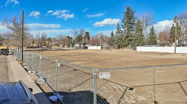 780 Grape Street Denver, CO 80220