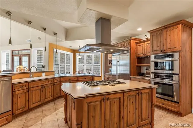 611 Rockridge Loop Canon City, CO 81212